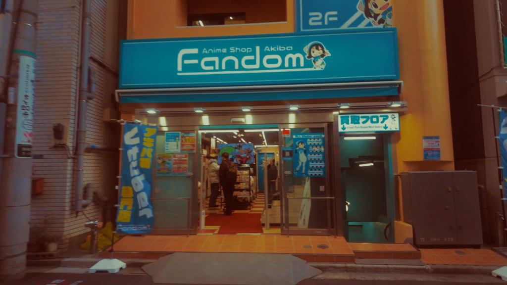 Fandom Akihabara the worlds biggest Vtuber/Hololive Store in the&nbsp;world