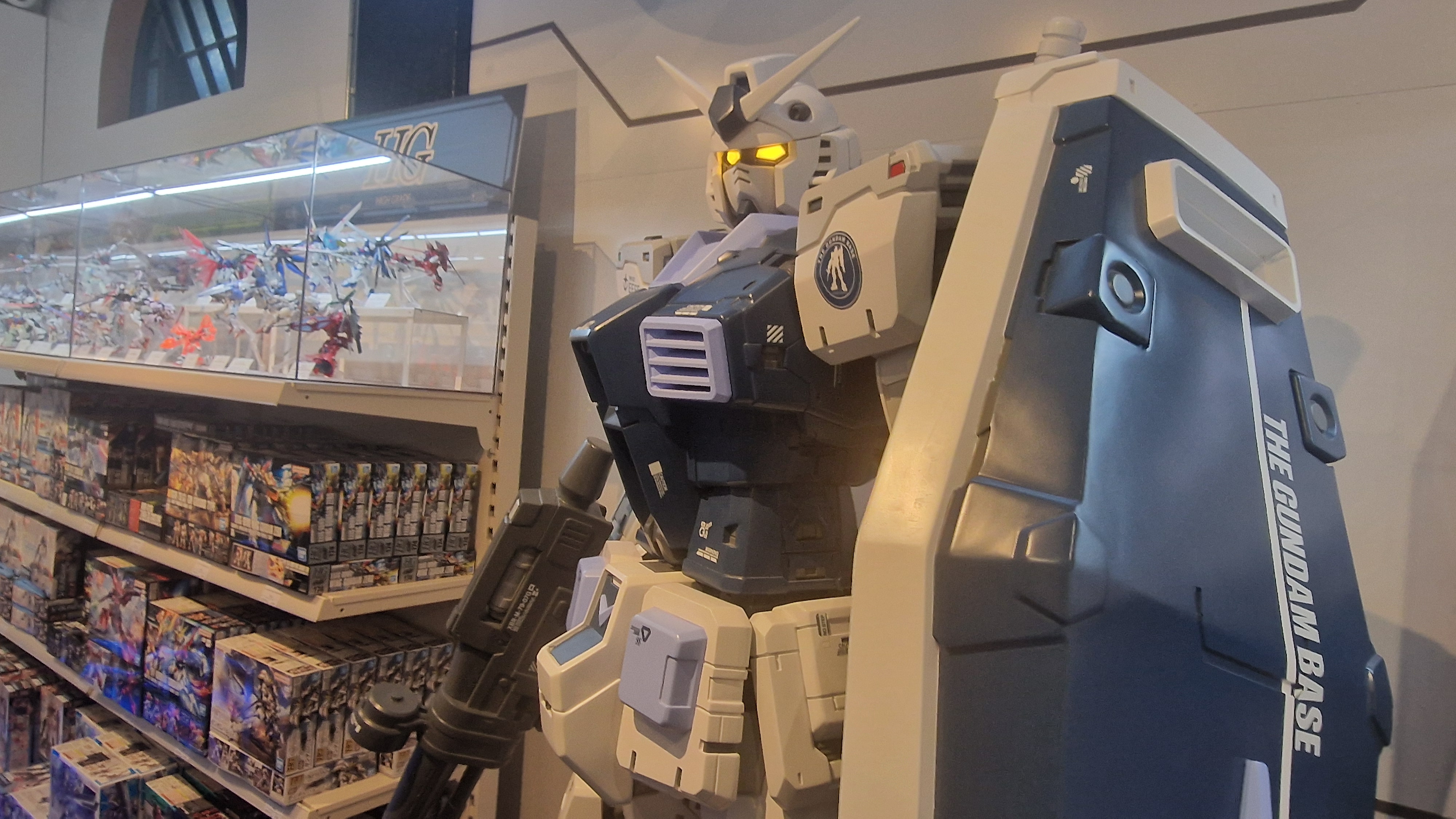 Gundam Base Pop-Up World Tour London Exclusive First look inside